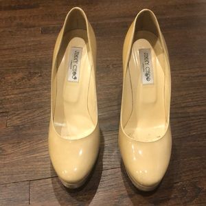 Jimmy Choo nude patent leather round toe pumps